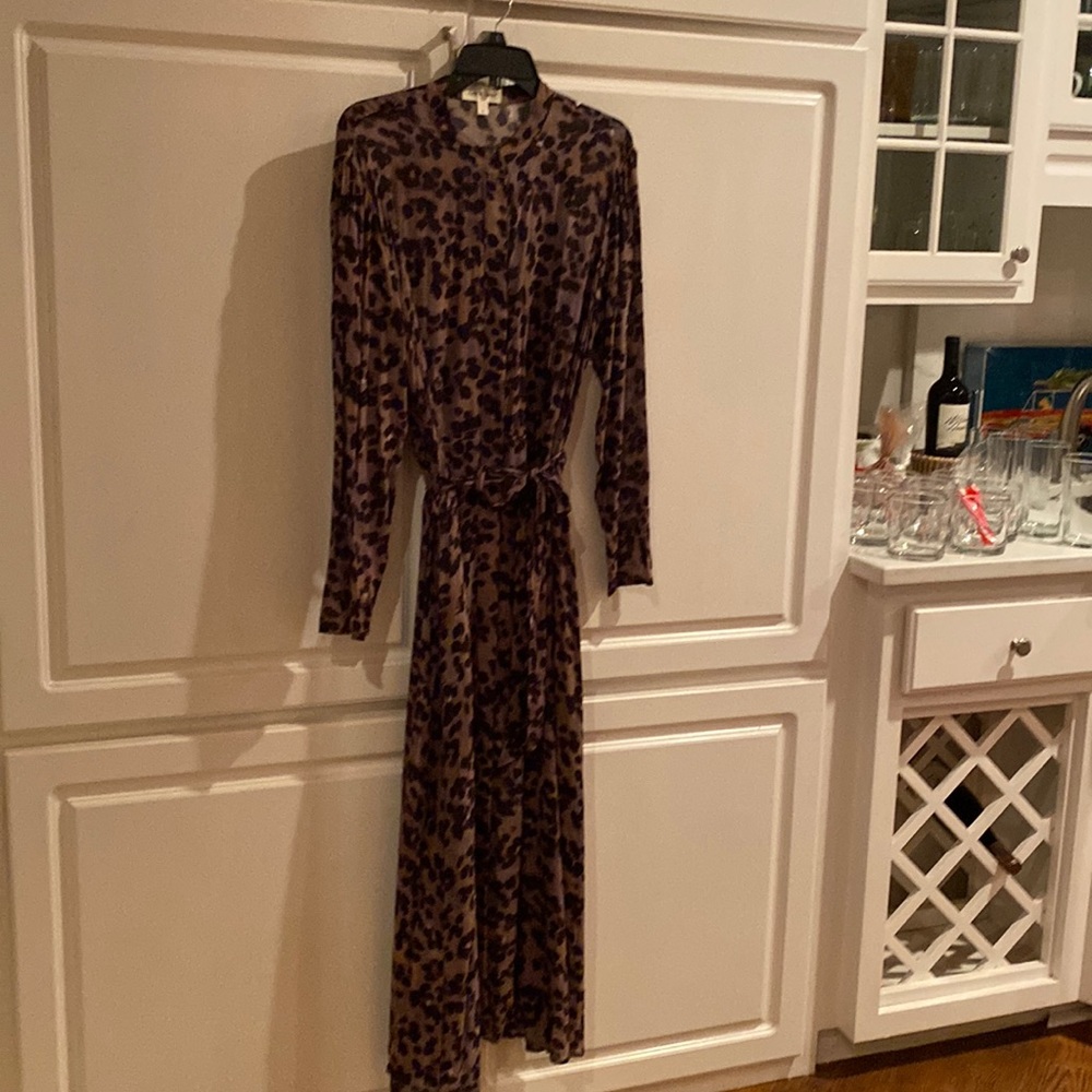 Ladies long sleeve long dress